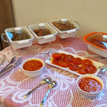 Florances Rest House Nairobi Bagian luar foto