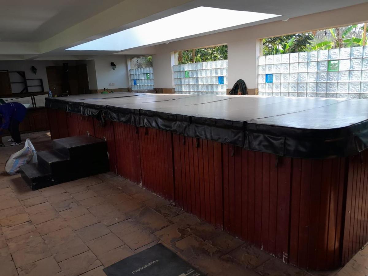 Florances Rest House Nairobi Bagian luar foto