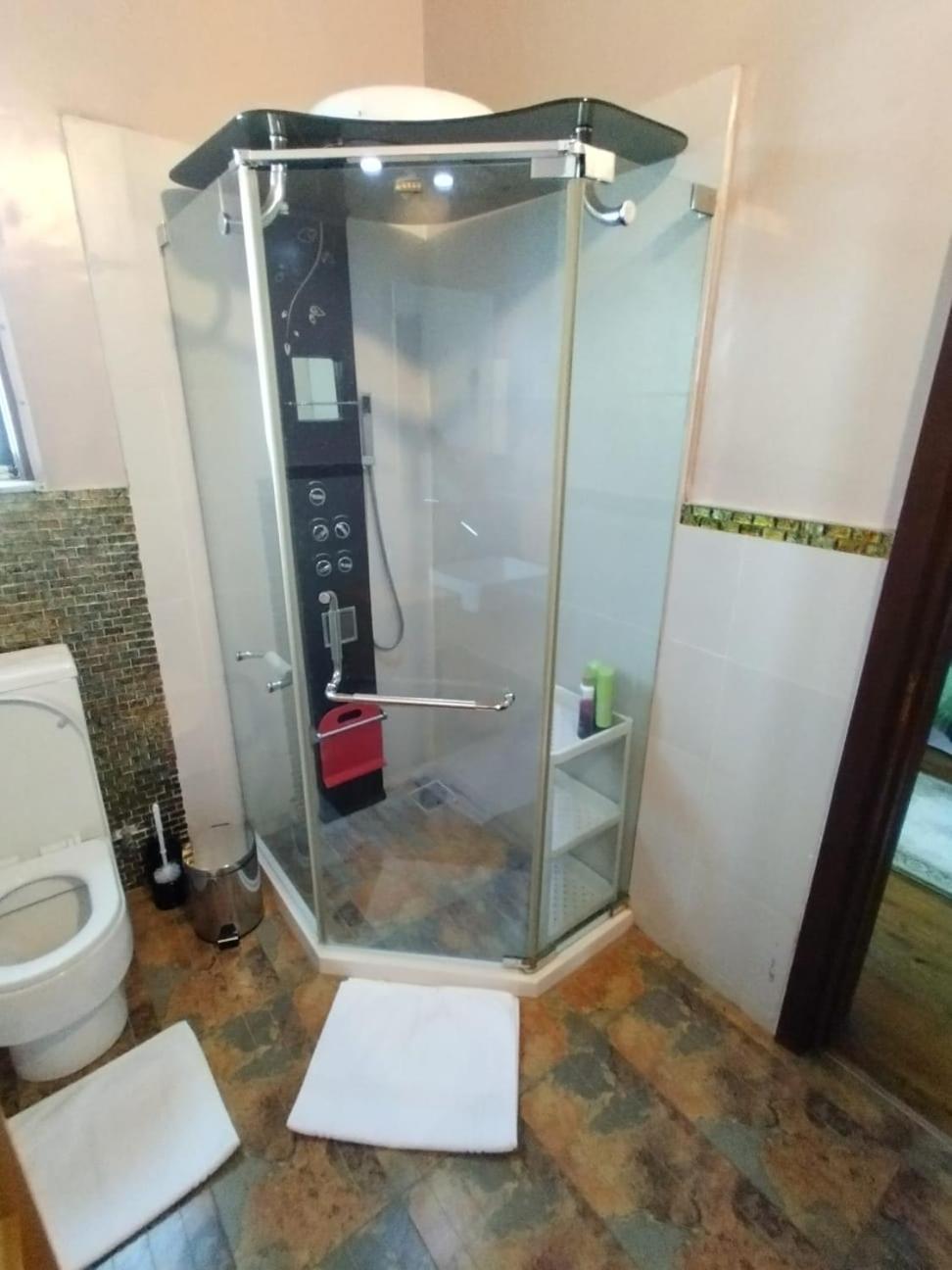 Florances Rest House Nairobi Bagian luar foto
