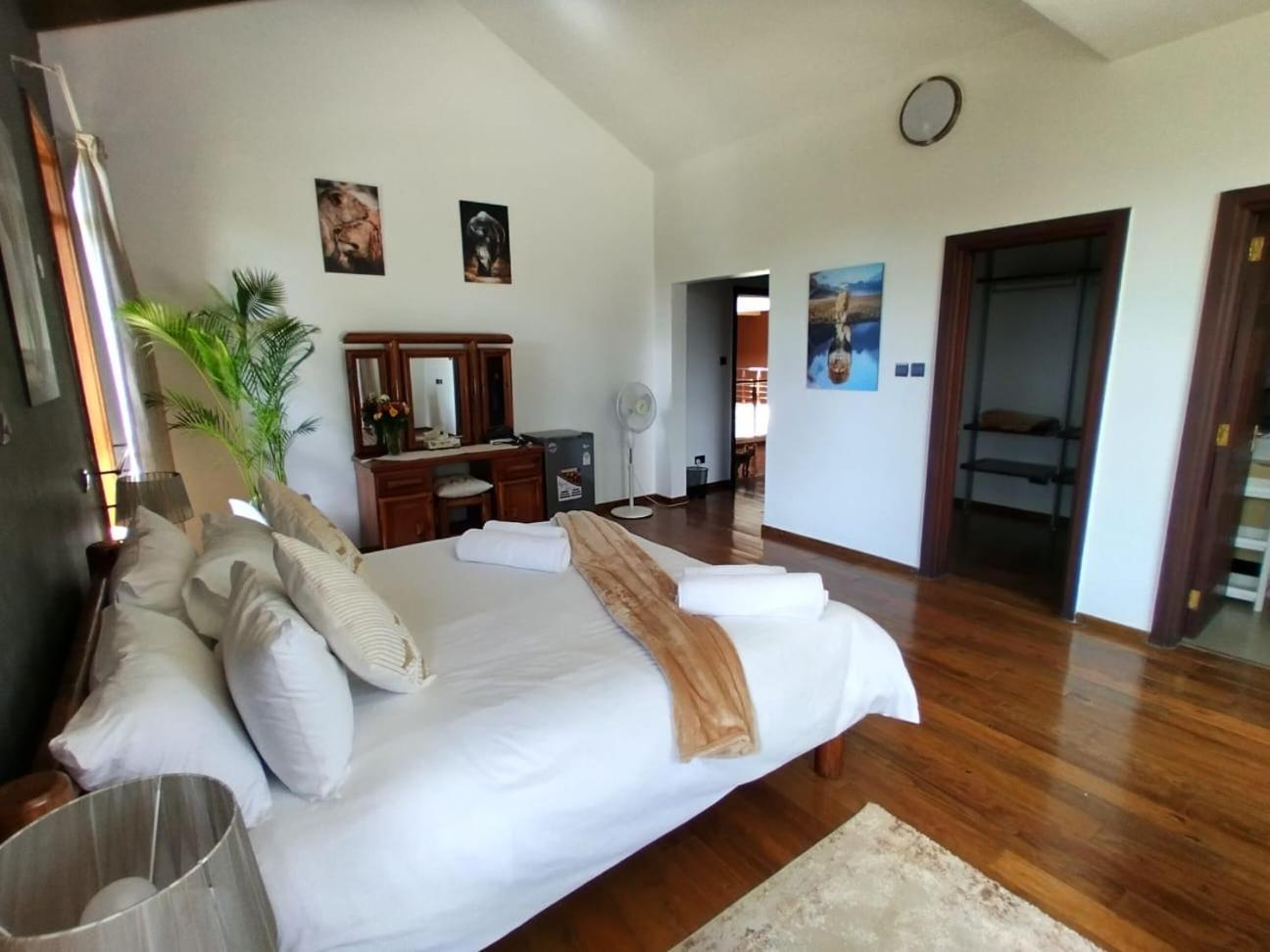 Florances Rest House Nairobi Bagian luar foto
